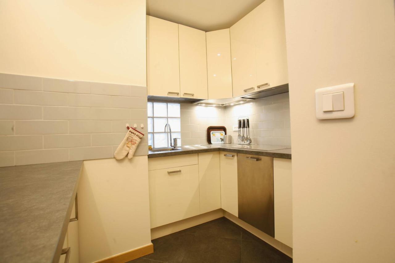 Appartement tout confort au pied du Métro Glacière Paris Extérieur photo