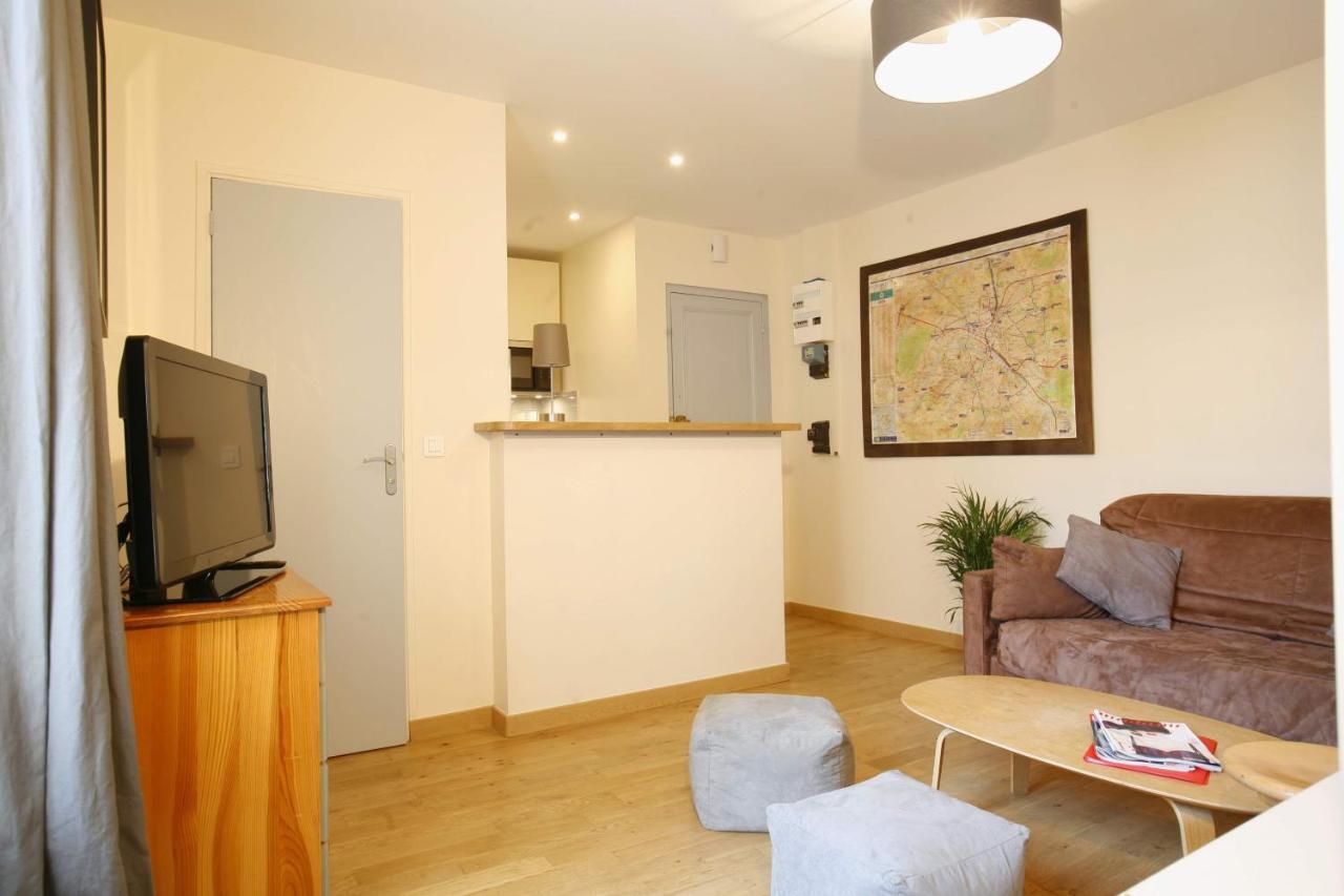 Appartement tout confort au pied du Métro Glacière Paris Extérieur photo
